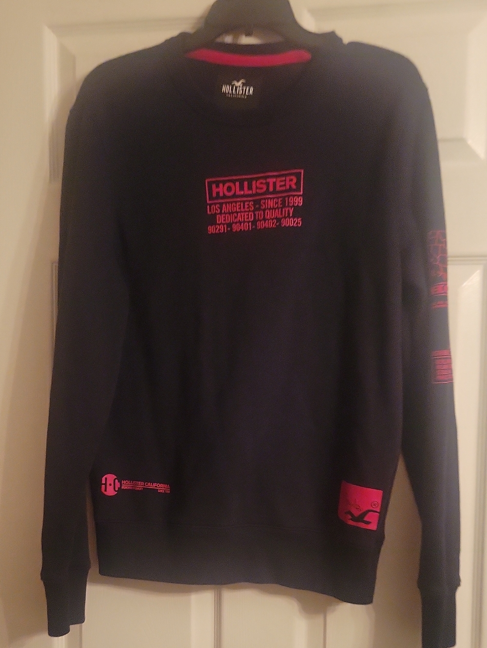 Hollister Men's Navy Crewneck Swratshirt with Red Logo Worn Once